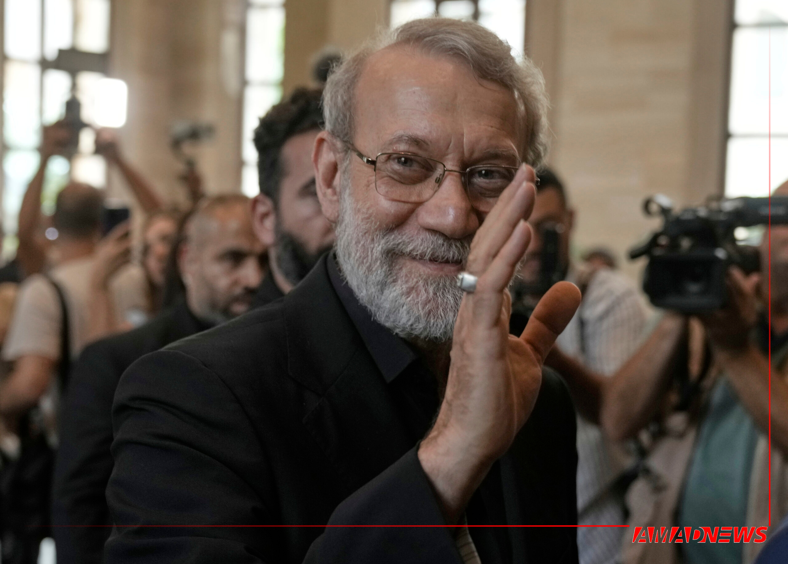 رسانه اسرائیلی از هدف قرار گرفتن لاریجانی گفت